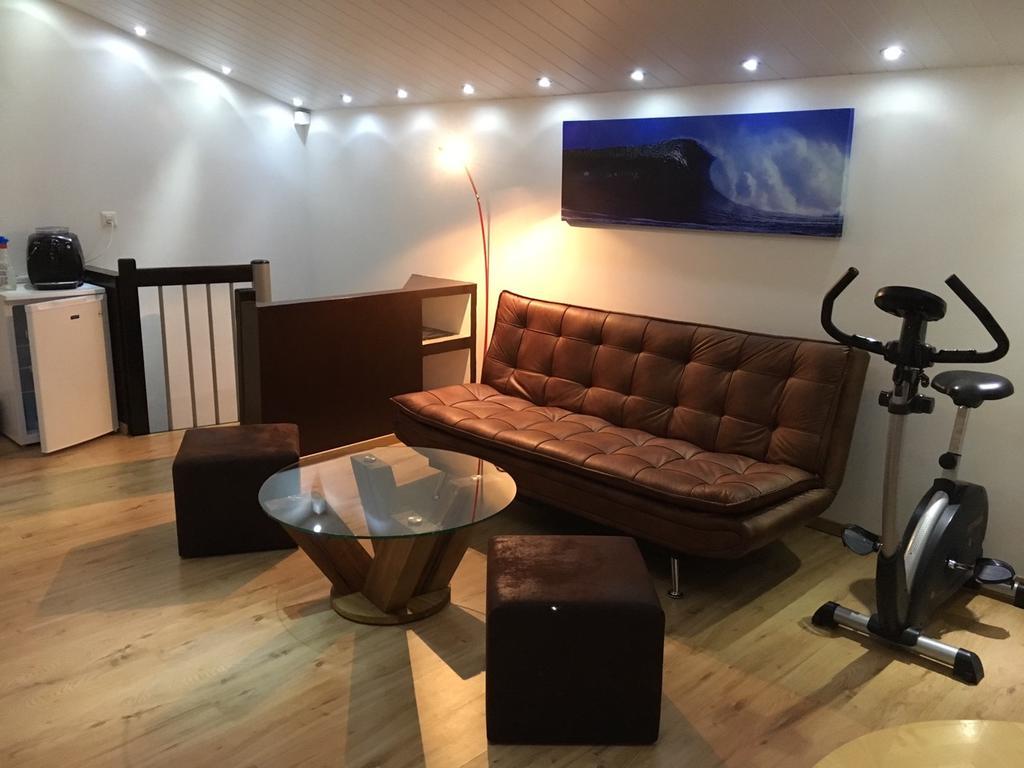 Appartement Cosy Au Centre De Couvet